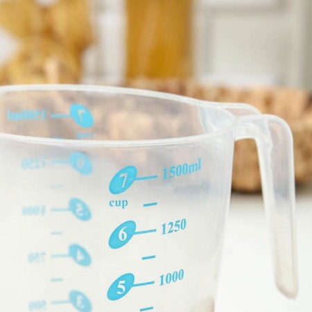 Kuvshin measuring plastic shares "Color", 1.5 l, 18 × 13 × 16 cm, color mix-1