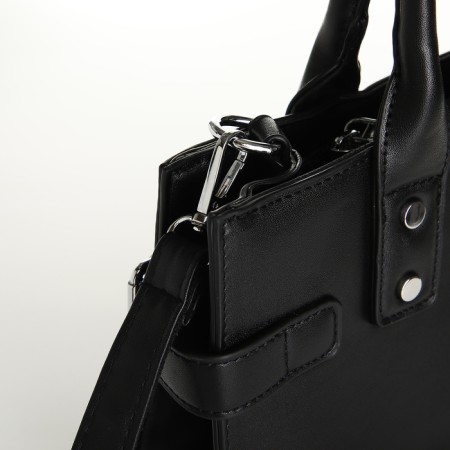 Bag Women's Tout, on a zipper, black color-4