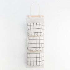 ORGANIZER OF SUBSTANCE with pockets of the share 