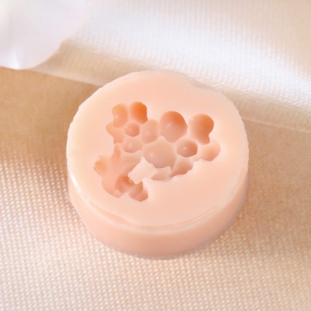 Silicone Silicone "Spirea" 2.5x2.8 cm-2
