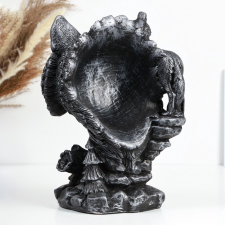Figure "Wolf" 24x22x33cm, silver-4