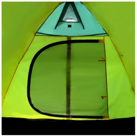 TART TALE, Tracking Maclay Peak 3, 3-seater, with vestibule-14