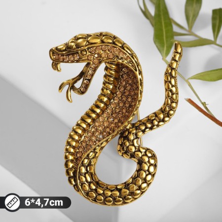Brooch "Snake" Cobra, Color Gold