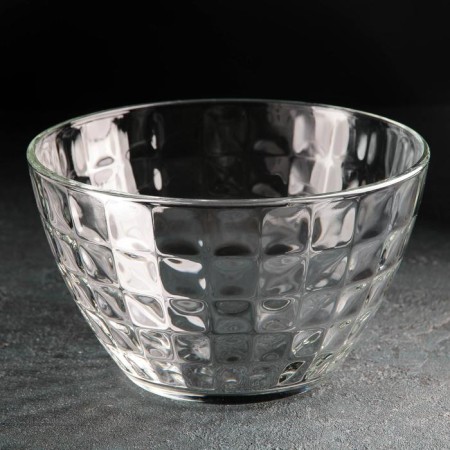 Glass salad "Monarch", 1.5 l, d = 19 cm
