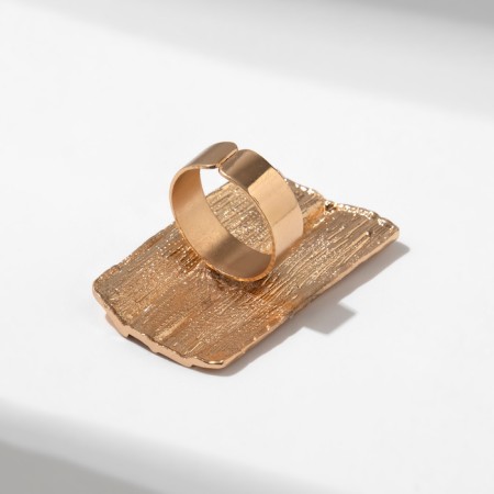 Ring "crumpled lines" rectangle, matte gold, dimensionless color-2