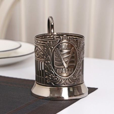 The cup holder “V”, D = 72 mm, nickelled, with blackening