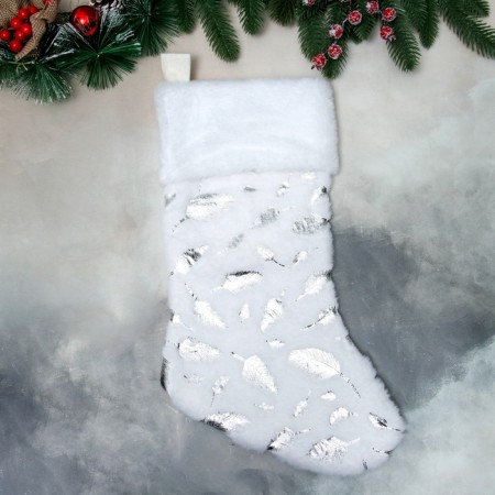 A toe for gifts "Leaflets Glows" 44x26 cm, white