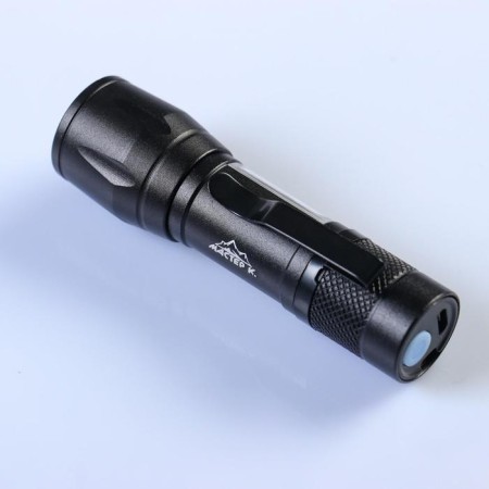 Manual battery “Master K”, 3 W, 100 lm, 400 mAh, COB, XPE-1