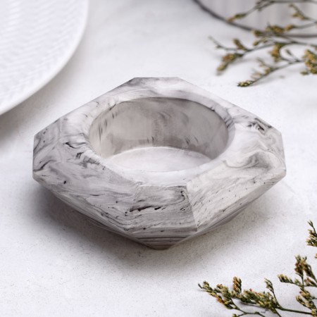 Square Square from gypsum with beveled corners is small, 9x3.5cm, marble with black stripes-1