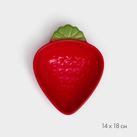 Ceramic "strawberry" plate, deep, red, 18 cm, 1 variety, Iran-1
