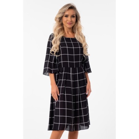 Women's dress, size 42-12