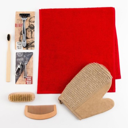 Set of gift "man is always right" towel and accessories-1