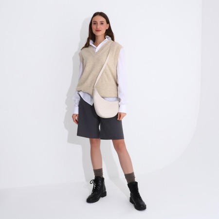 Baget bag on magnet, beige color-5