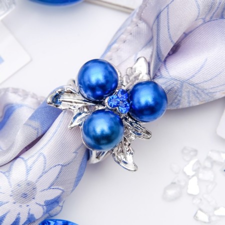 Ring for the scarf "ink", the color is blue in silver