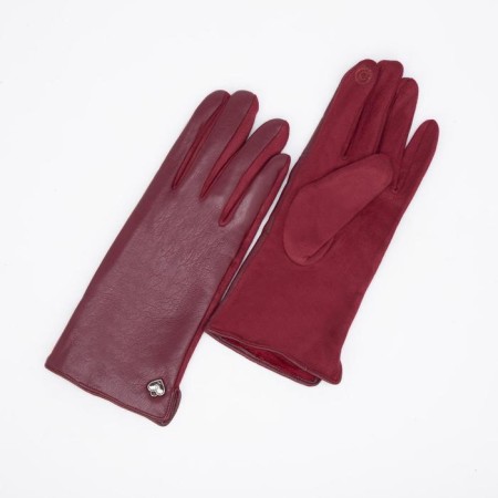 Gloves are female, dimensionless, without insulation, burgundy color