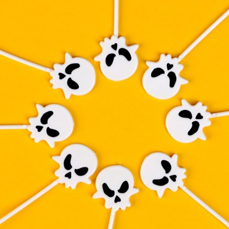 Swap "skull", in a set 12 pieces, white color