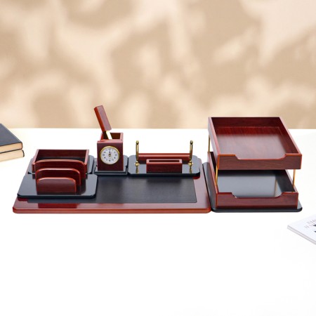 Table 7V1 set (pencil-tsa, subscription to d/handles, visits, D-010 clock ,thery, launch canz, p,)-1