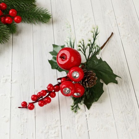 Decor "Winter Dreams" apple berries bumps Greens, 19 cm