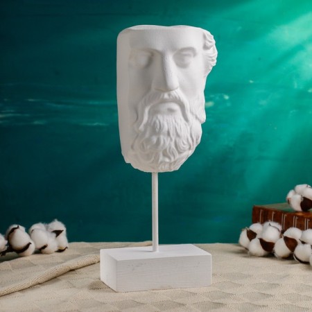 Figure "Zeus" Belaya, 34cm