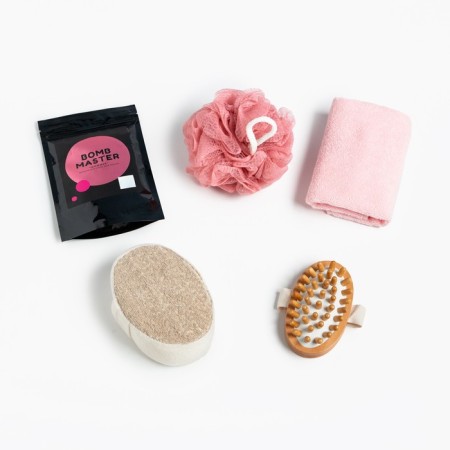 Gift set of Ethel "Spring" towel 30x60 cm and accessories-1