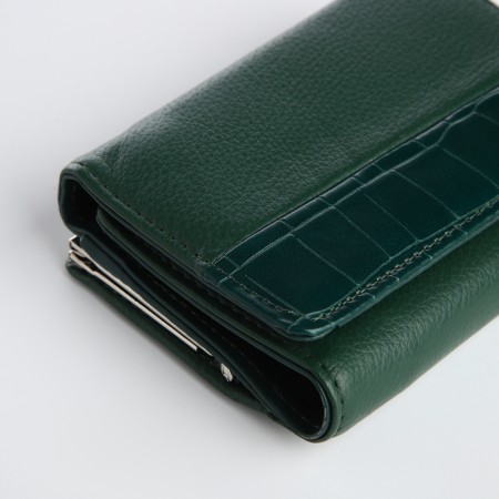 Women's wallet on magnet, green color-2