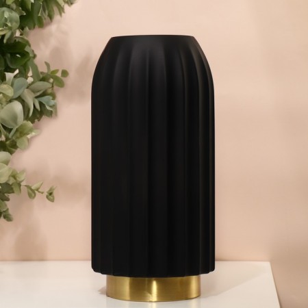 Vase for flowers "Delion" made of black glass 33 x 16 x 16 cm-1