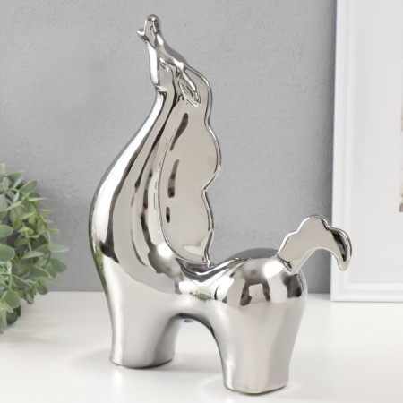 Souvenir Ceramics "Proud Horse" silver 7.5x26x31 cm-1