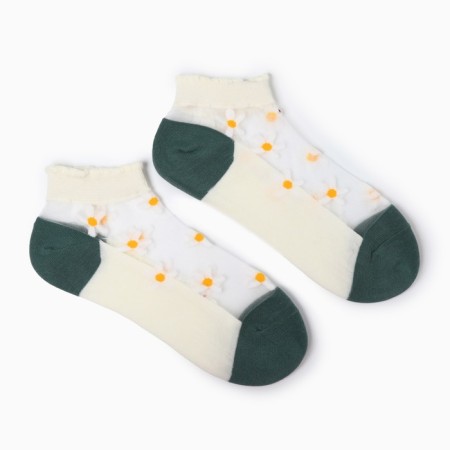 Women's socks shortened "daisies", white color, size 36-40