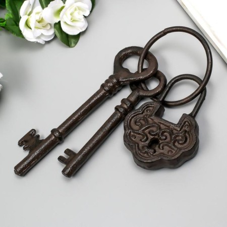 Souvenir metal "Castle and two keys" 23x7.5 cm-2