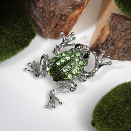 Brooch "Frog" traveler, green color in silver-2