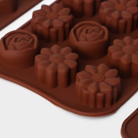 A set of chocolate for chocolate "Assorted", 3 pcs, silicone-2
