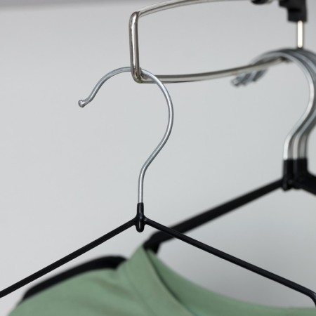 Shoulders - anti -slip hangers, metal with PVC coating, 41 × 20 × 0.3 cm, 10 pcs, black-2