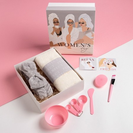 Gift Ethel Girls, a towel and accessories