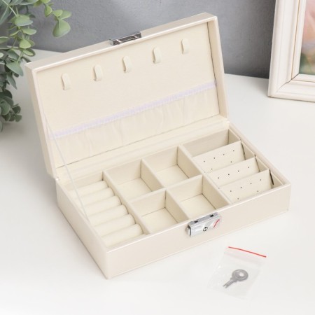 Casket to the leatherette for jewelry "White matte" 6.5x12.6x21 cm-2