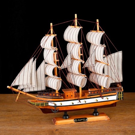 Kinburn ship, 32 × 31cm-1