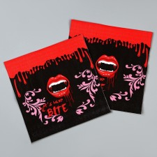 Paper “lips” napkins, in a set of 20 pcs.