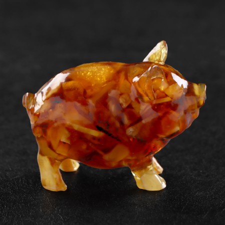 Souvenir "Pig", amber-3