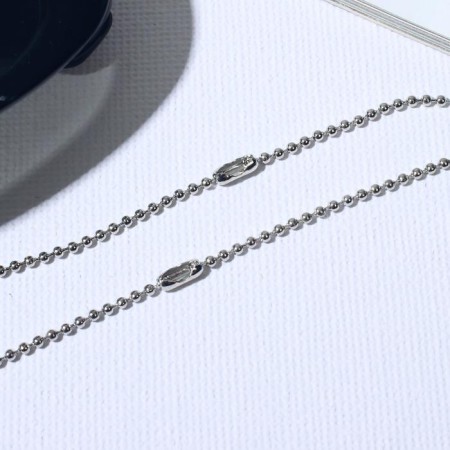 Kulons "Uzemkhniki" yin-yang, drops, black and white color in silver, 45 cm-2
