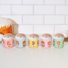Paper form for cupcake, muffins and kulich 