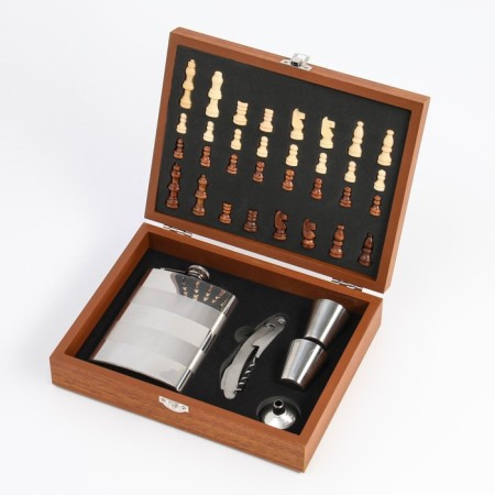Set 6 in 1: Flaw 8 OZ, funnel, corkscrew, 2 piles, chess-3