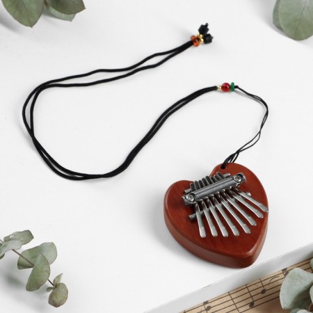Kalim "heart" Music Life, 8 reeds, 7 x 5 x 1.8 cm, tree