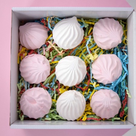Self -charged box, with a window, "spring peonies", 19 x 19 x 9 cm-5