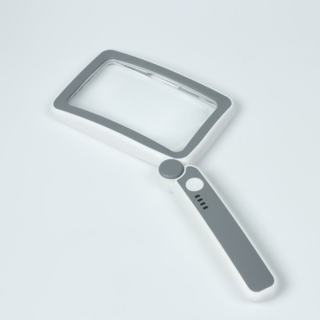 Folding magnifier, multiplicity 4, lens 105*60mm, backlight-1