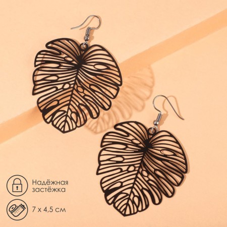 Monster metal earrings leaflet, black color