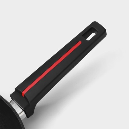 Magistro flame pan, d = 28 cm, h = 5 cm, the Soft-Touch pen, anti-stick coating, induction-3