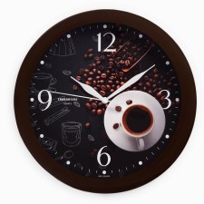 Watching clock, series: interior, 