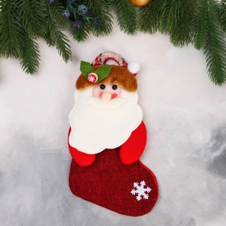 Santa Claus with a berry of 11x26 cm, white-red-1