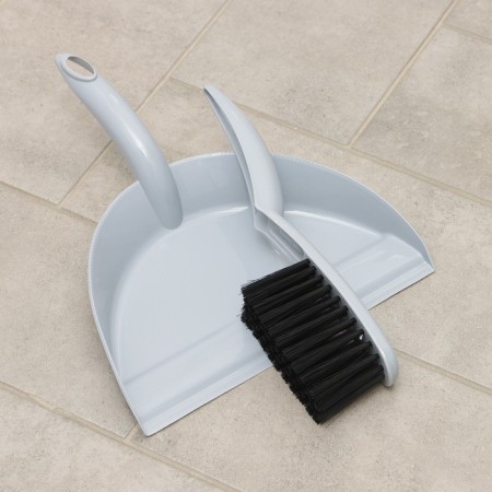 Brush-clutch with an etna scoop, gray color-2
