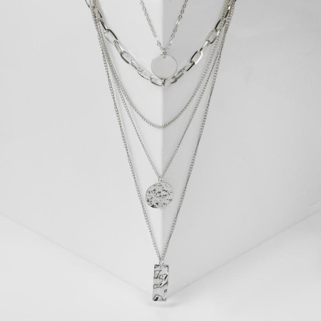 Piece "chain" three pendants, color silver, 70 cm
