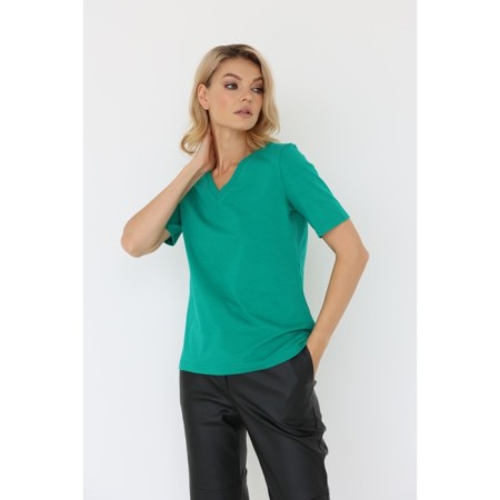 T-shirt with a V-neck, size 42-1
